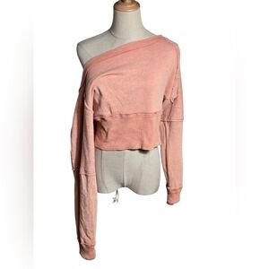 We The Free Off-Shoulder Cropped Sweatshirt in Dusty Pink